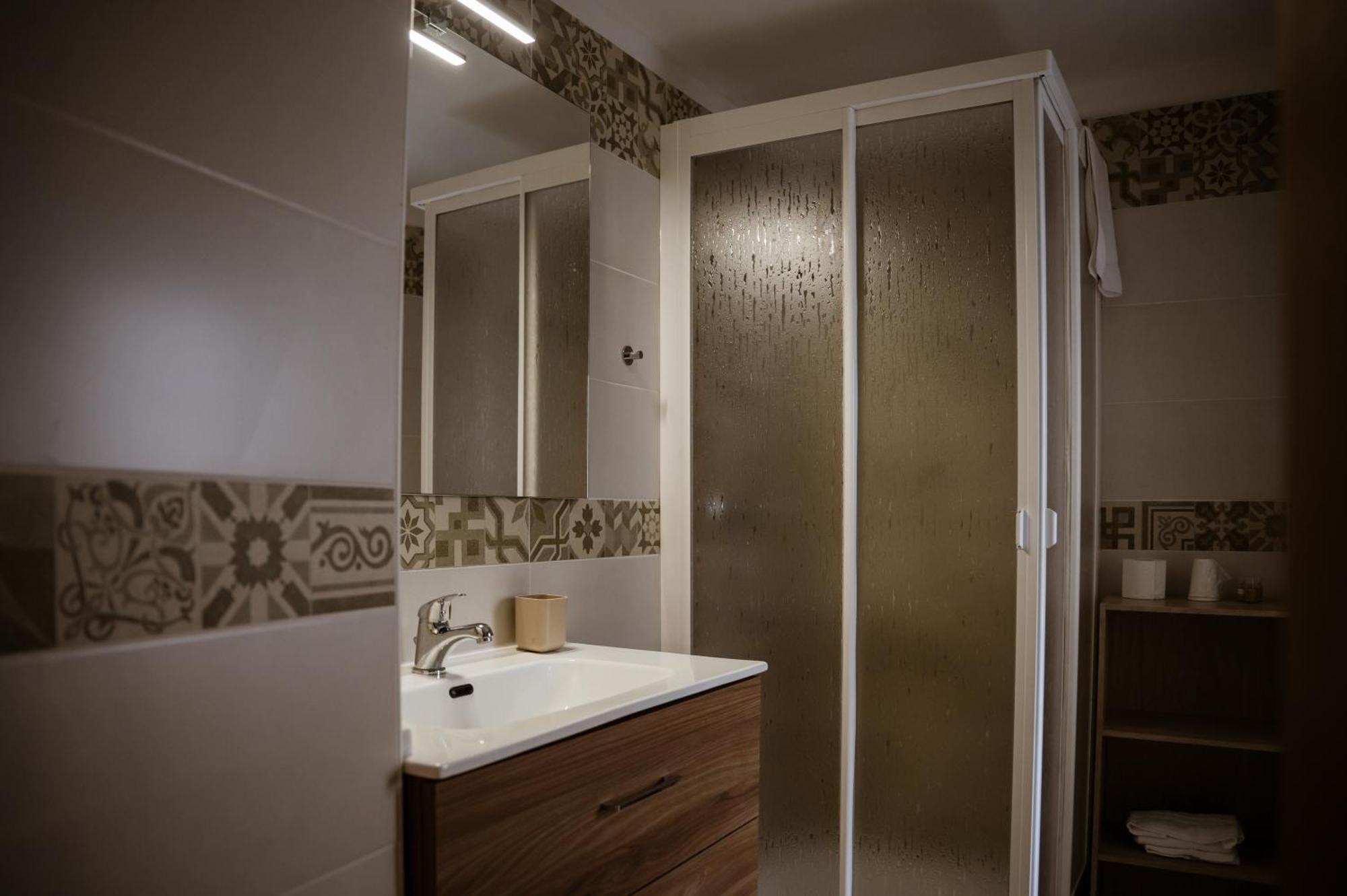 צ'פאלו Cortilia Holiday House מראה חיצוני תמונה