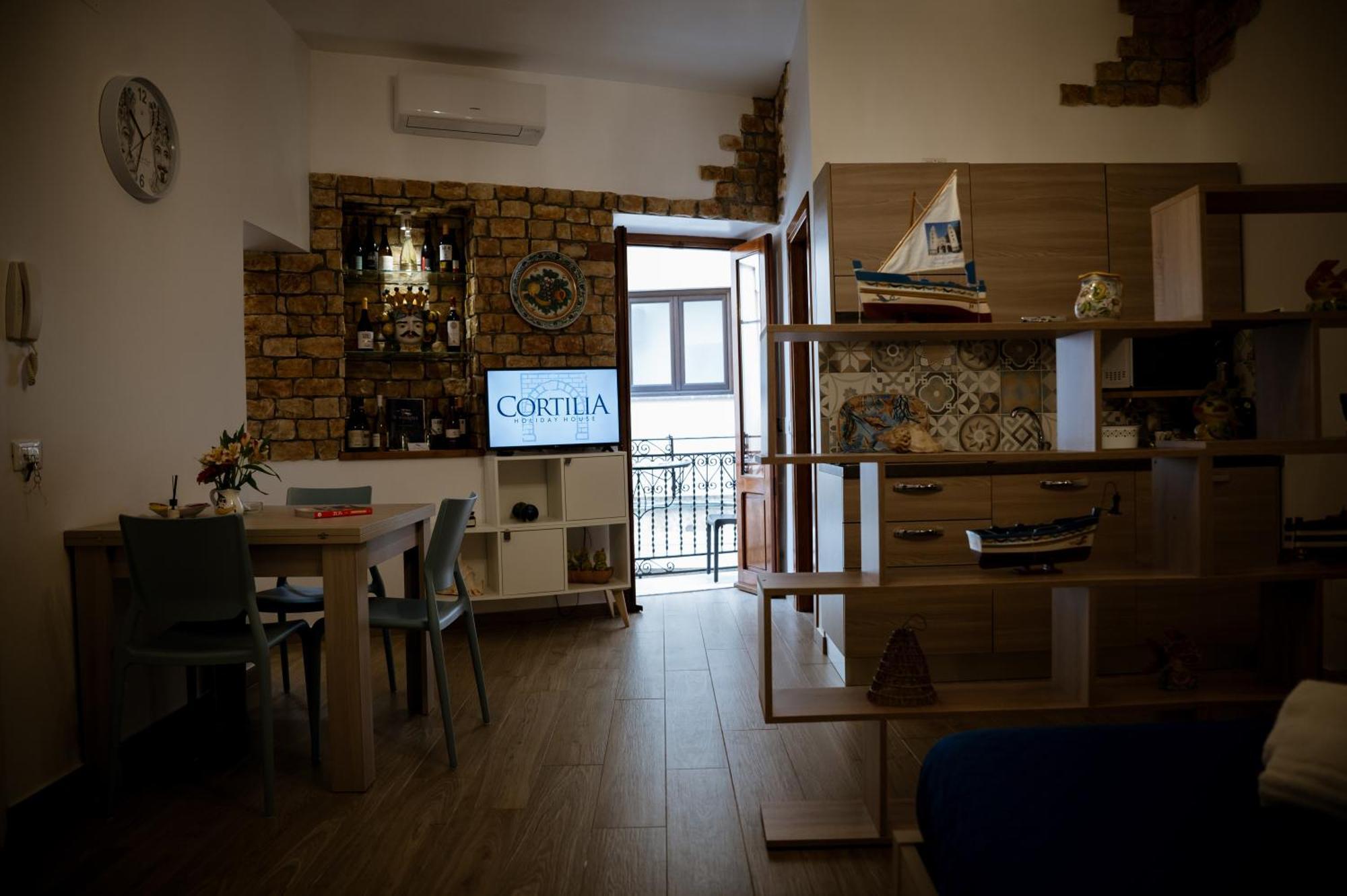 צ'פאלו Cortilia Holiday House מראה חיצוני תמונה